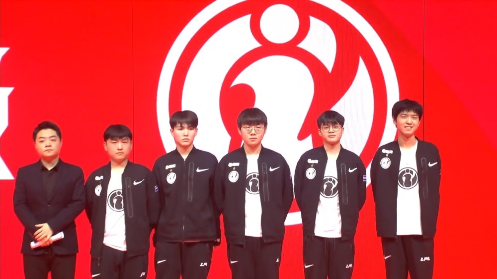 仅降低了参 仅降低了参