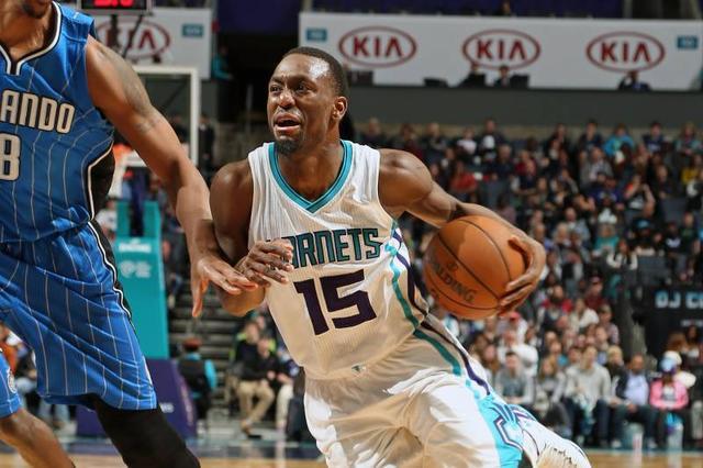 更彰显了篮 更彰显了篮