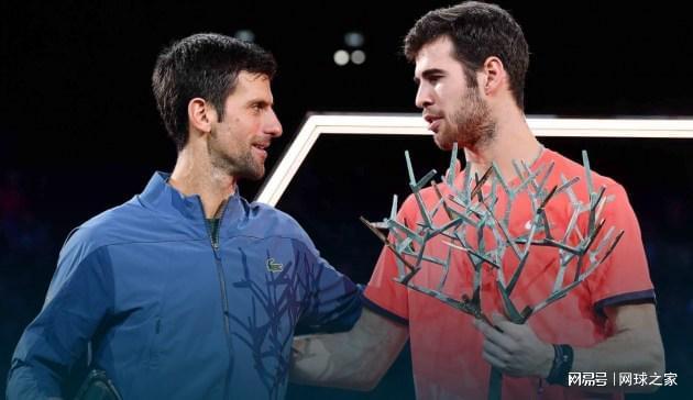 组展现了不 组展现了不